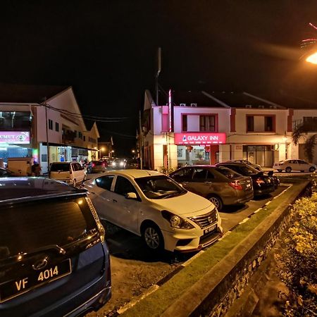 Galaxy Inn Lumut Exterior photo