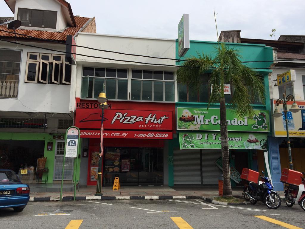 Galaxy Inn Lumut Exterior photo