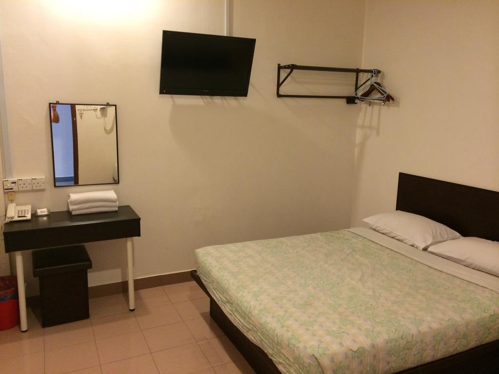 Galaxy Inn Lumut Room photo