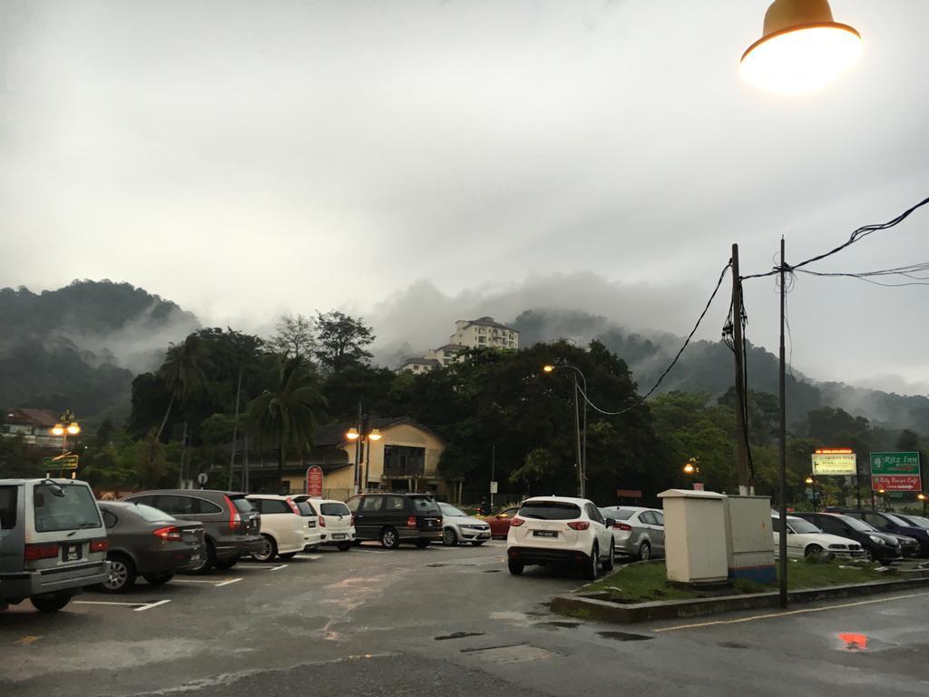 Galaxy Inn Lumut Exterior photo