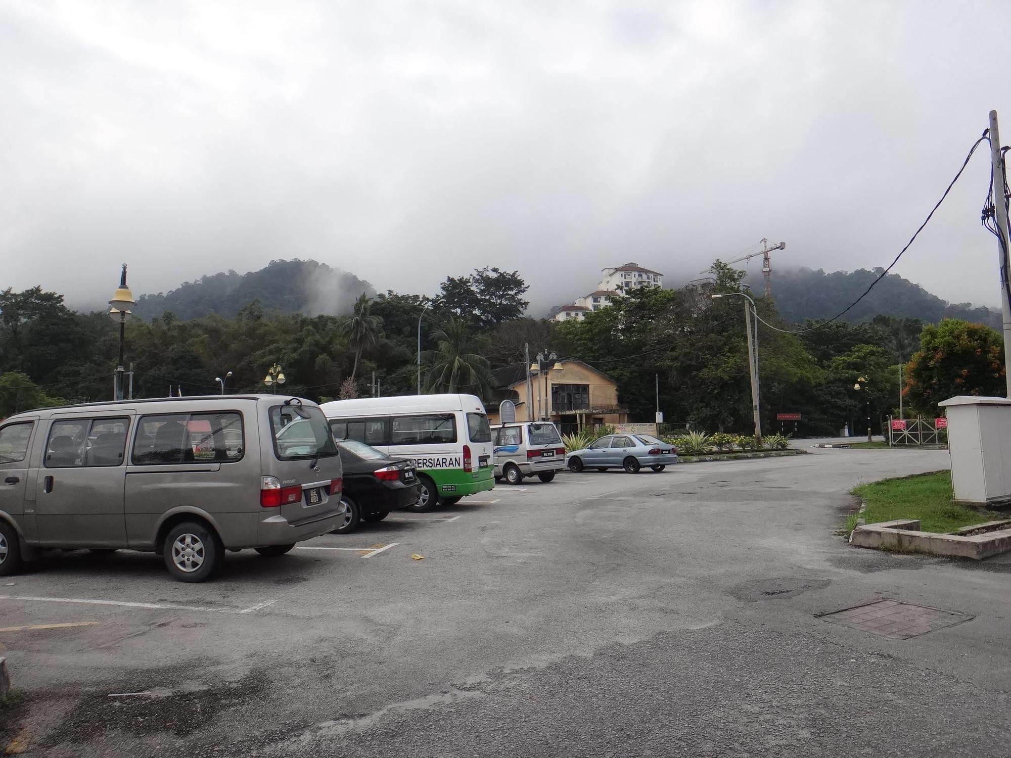 Galaxy Inn Lumut Exterior photo